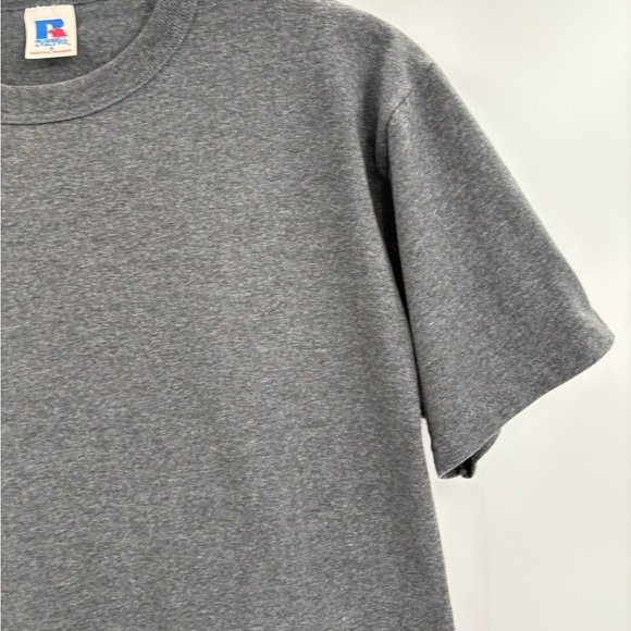 Russell Athletic vintage 2000s Graphite Gray Short Sleeve T-Shirts size small - Picture 12 of 13
